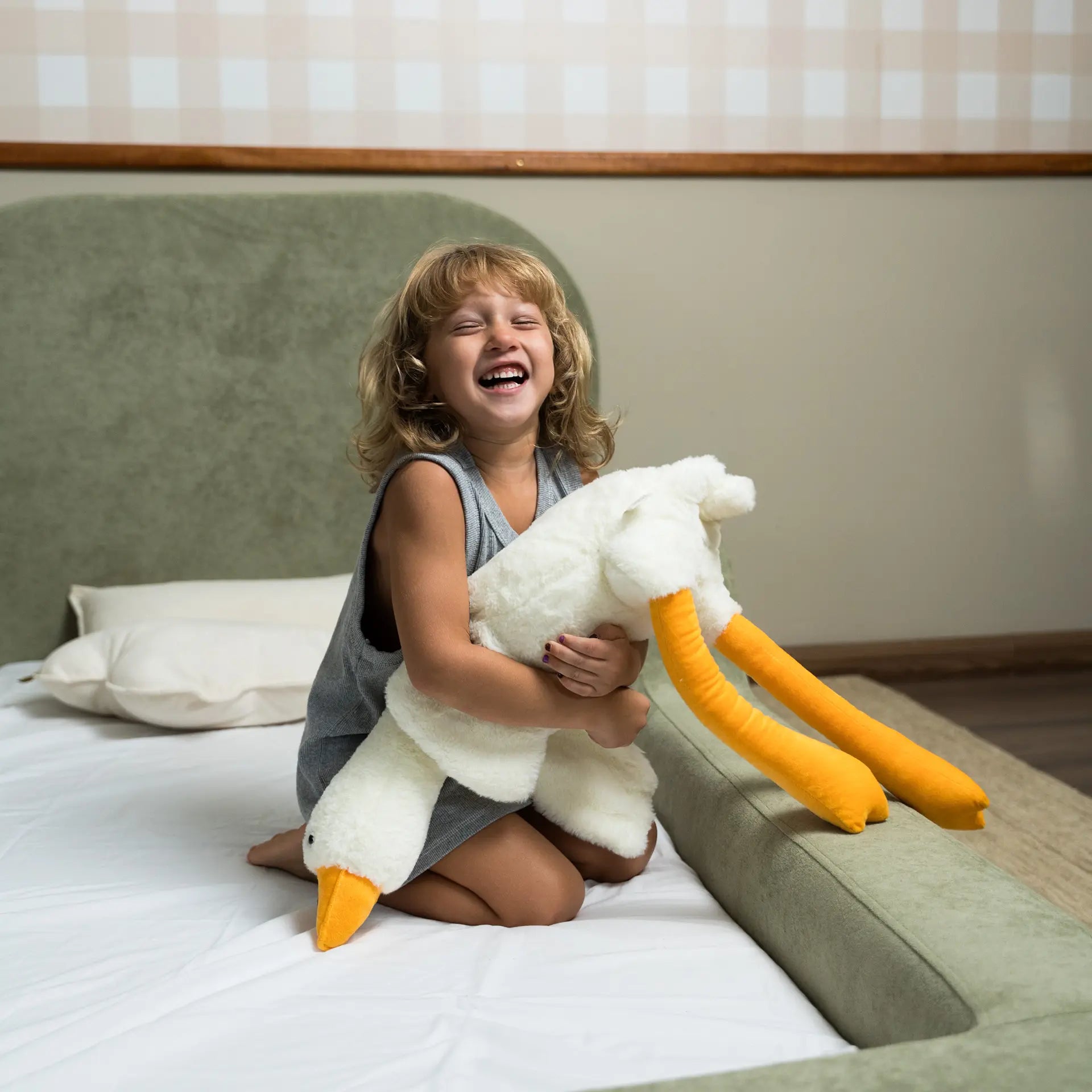 The Little Duck — Montessori-Inspired Toddler Floor Bed - Green