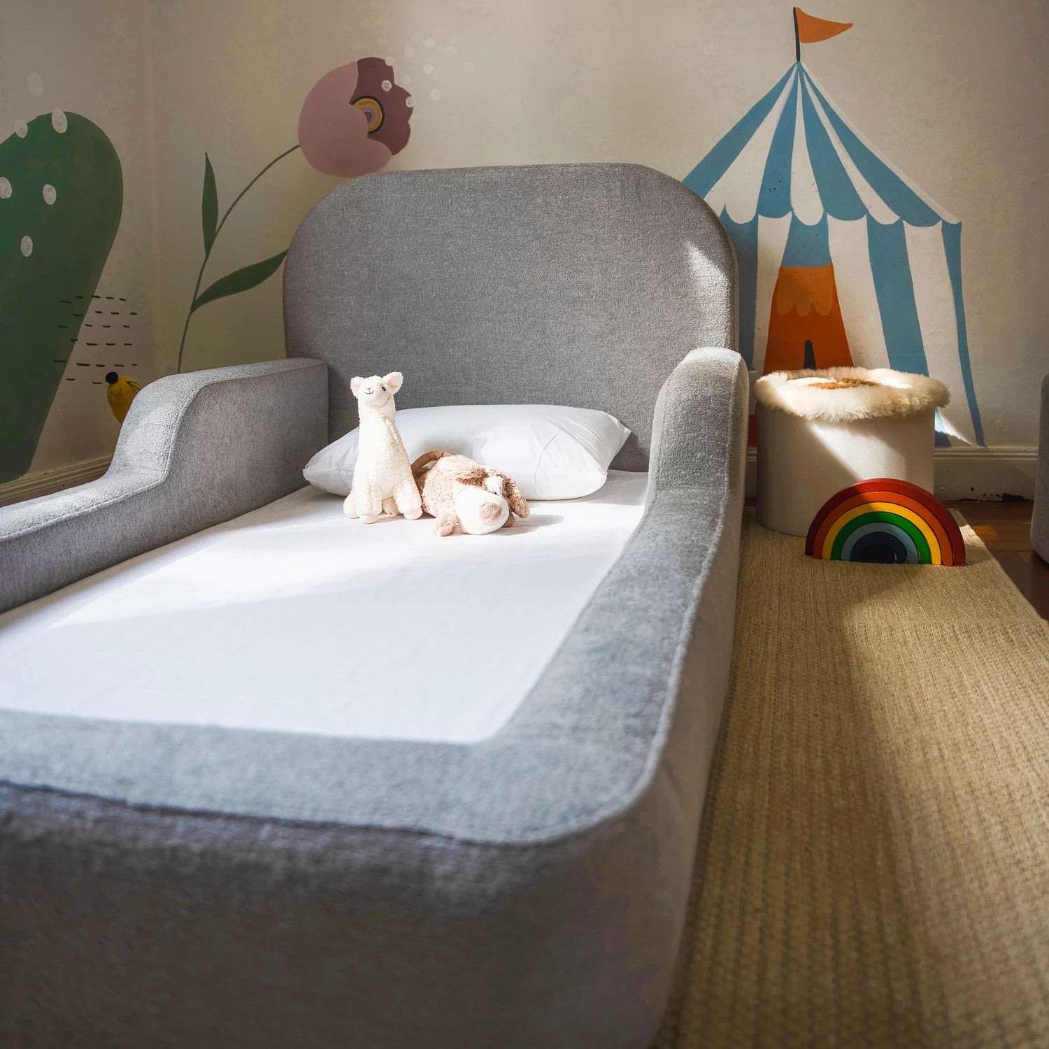 The Little Duck — Montessori-Inspired Toddler Floor Bed - Gray