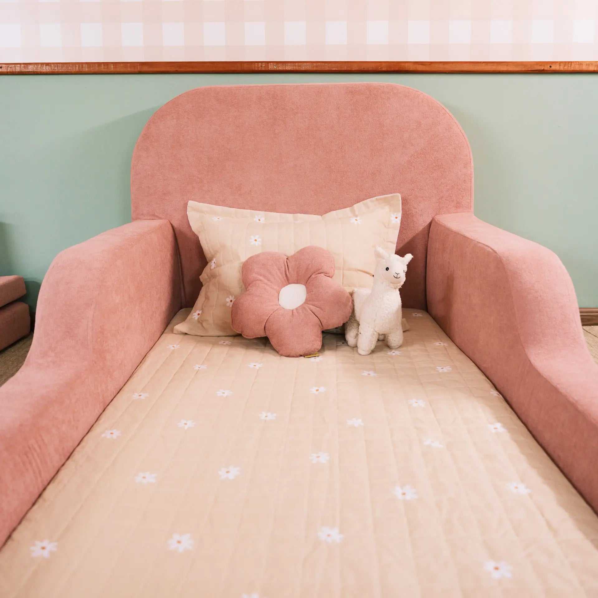 The Little Duck — Montessori-Inspired Toddler Floor Bed - Pink