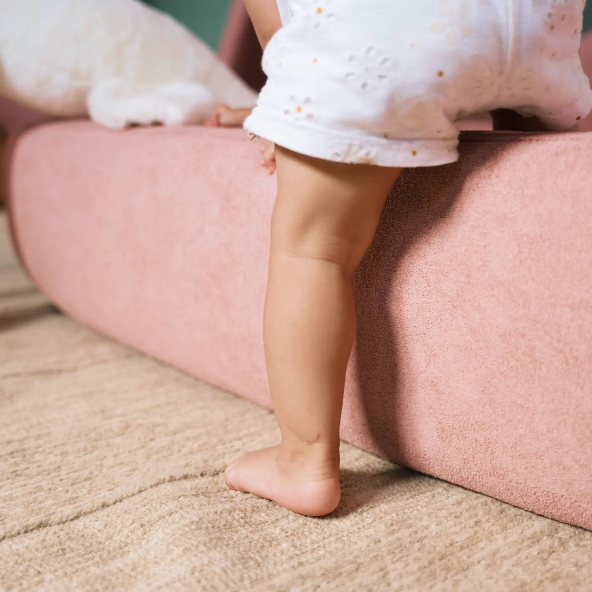 The Little Duck — Montessori-Inspired Toddler Floor Bed - Pink