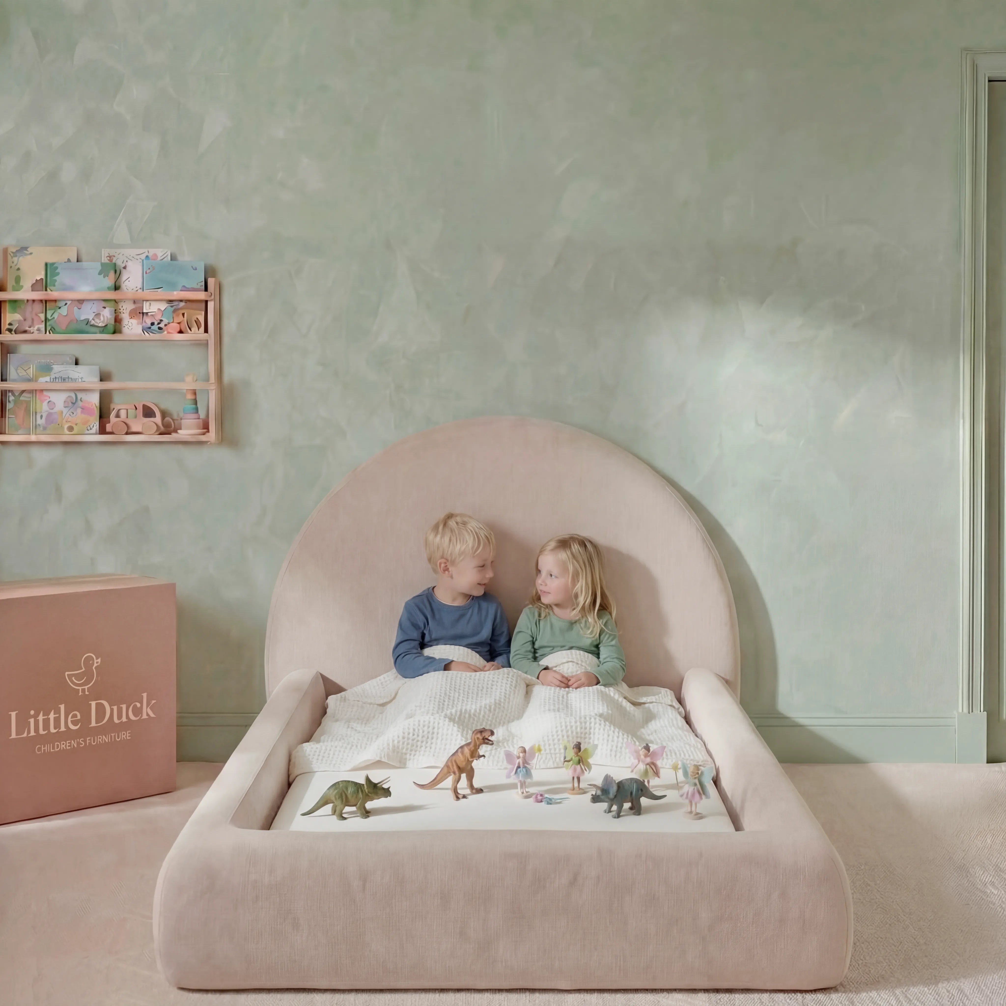 Little Duck Montessori Bed Sun - Linen