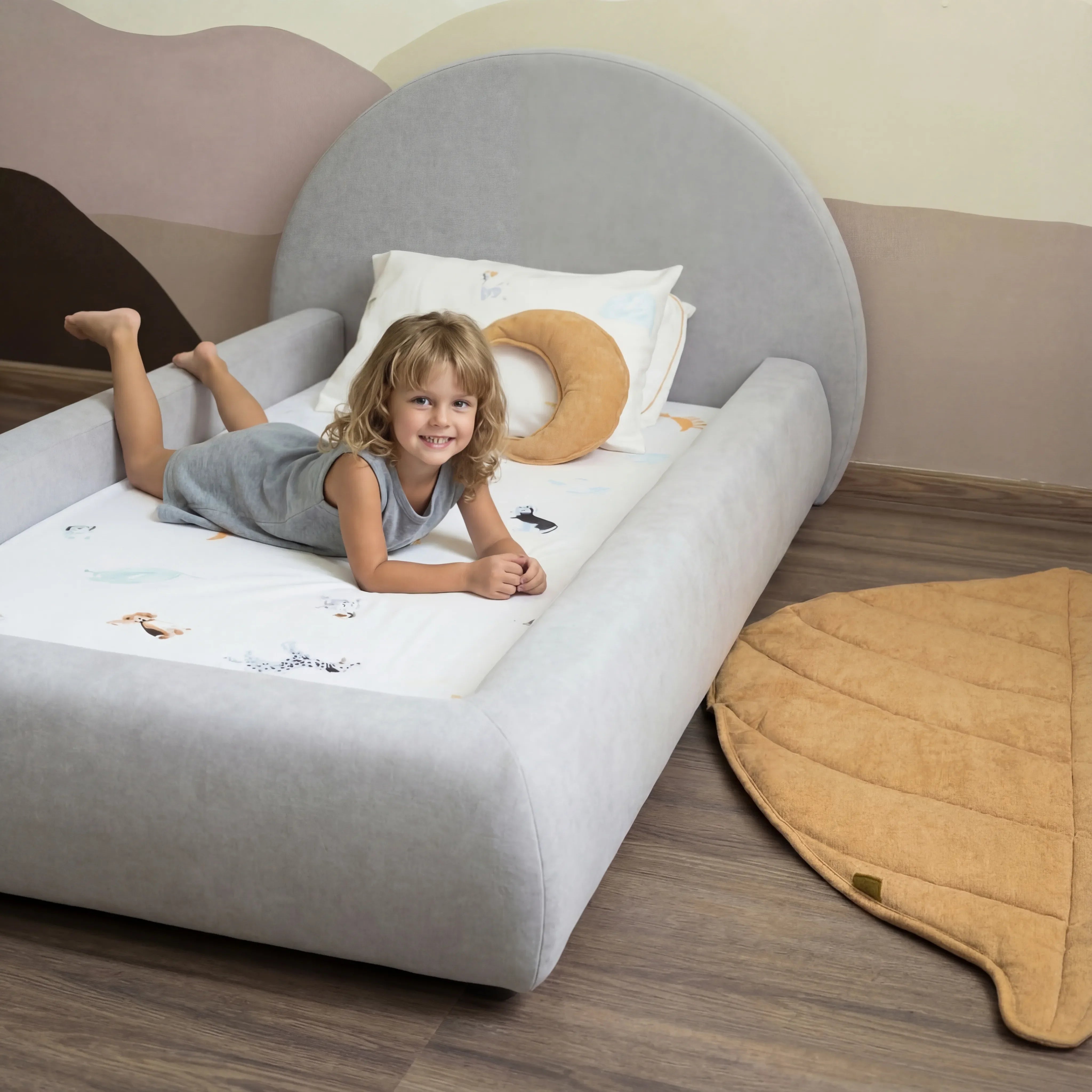 Little Duck Montessori Bed Sun - Gray