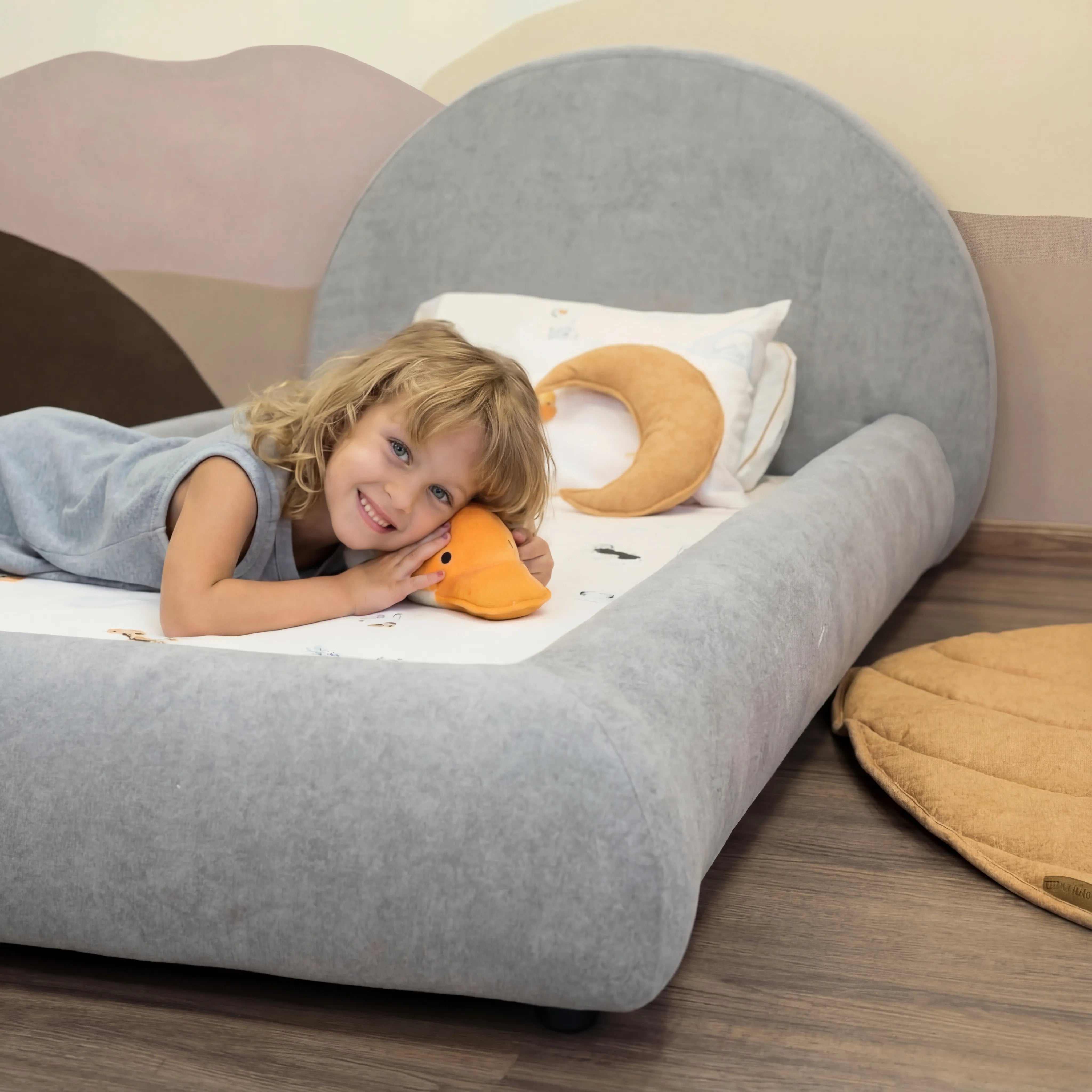 Little Duck Montessori Bed Sun - Gray