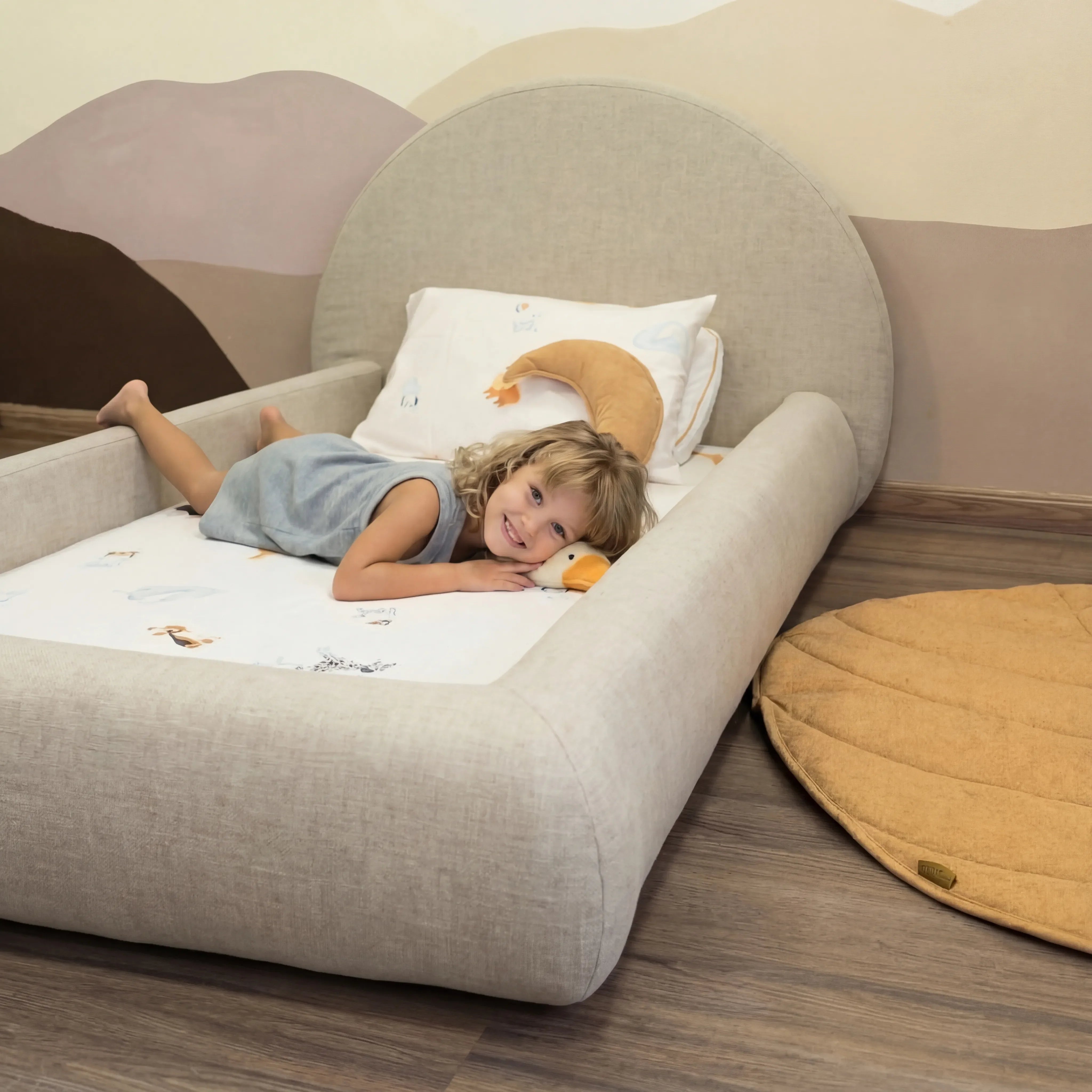 Little Duck Montessori Bed Sun - Gray