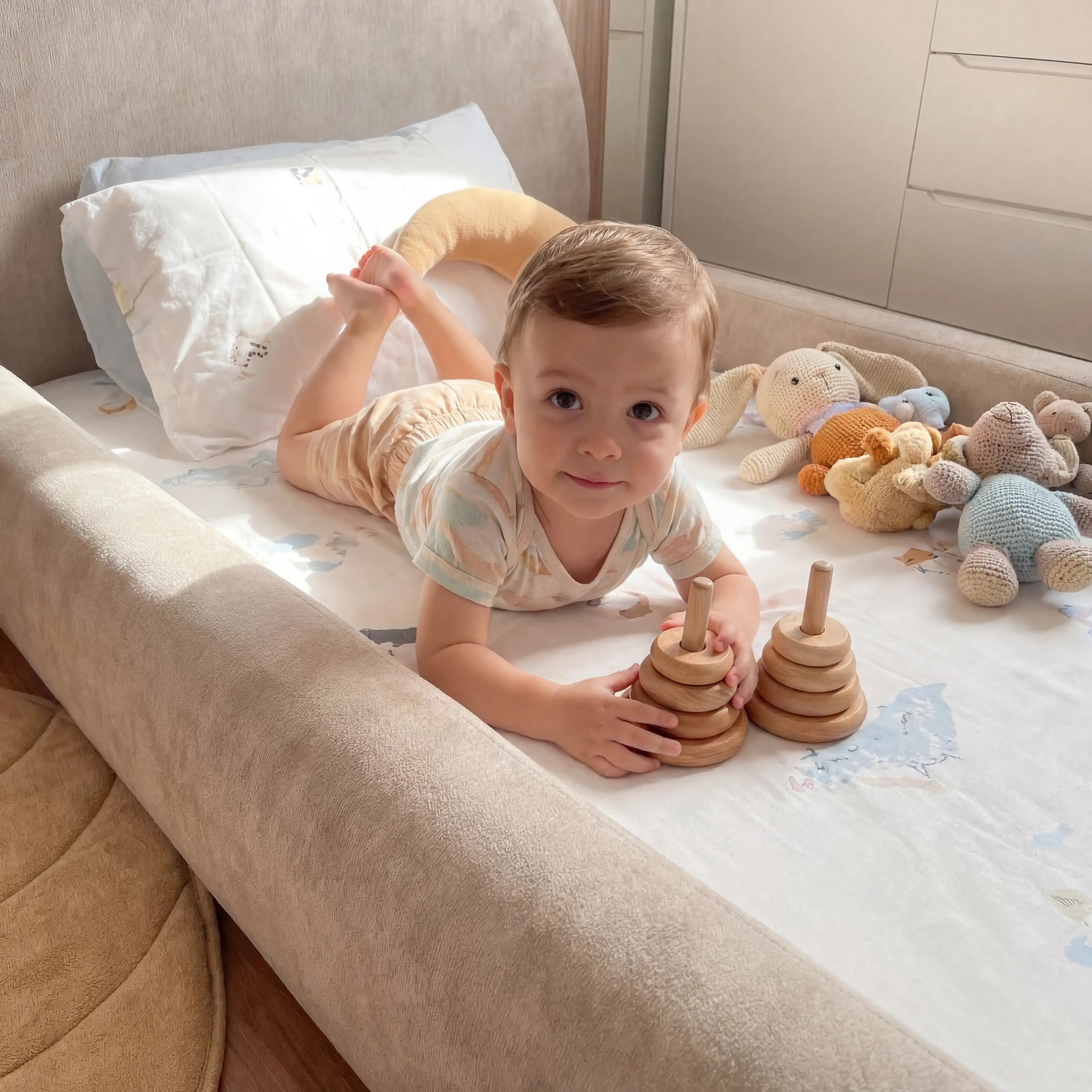 Little Duck Montessori Bed Sun - Linen
